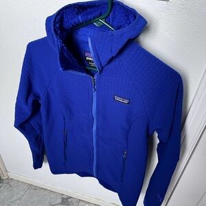 Patagonia R2 techface hoody